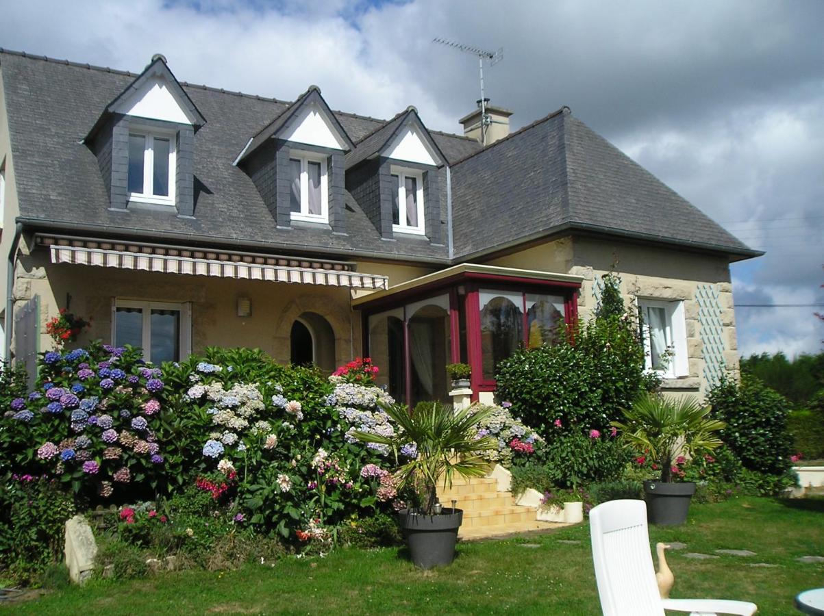 Les Hortensias Saint-Pierre-de-Plesguen Dış mekan fotoğraf